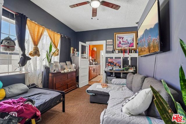 746 E 32nd Street, Los Angeles, CA 90011