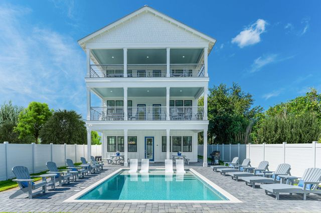4553 Luke Avenue, Destin, FL 32541