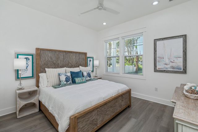 4553 Luke Avenue, Destin, FL 32541