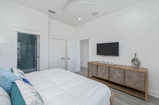 4553 Luke Avenue, Destin, FL 32541