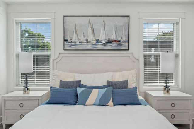 4553 Luke Avenue, Destin, FL 32541