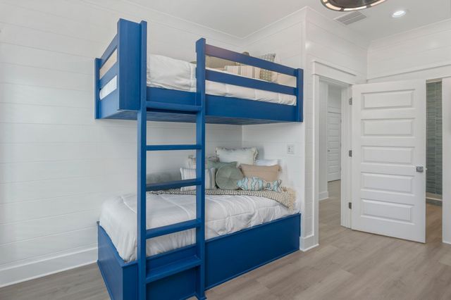 4553 Luke Avenue, Destin, FL 32541