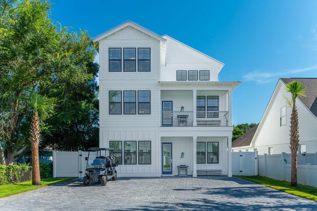 4553 Luke Avenue, Destin, FL 32541