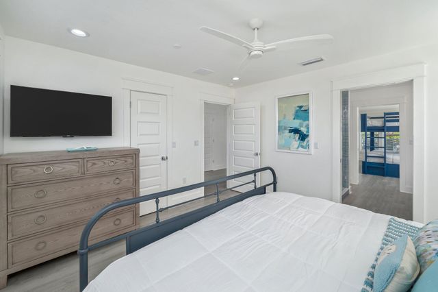 4553 Luke Avenue, Destin, FL 32541