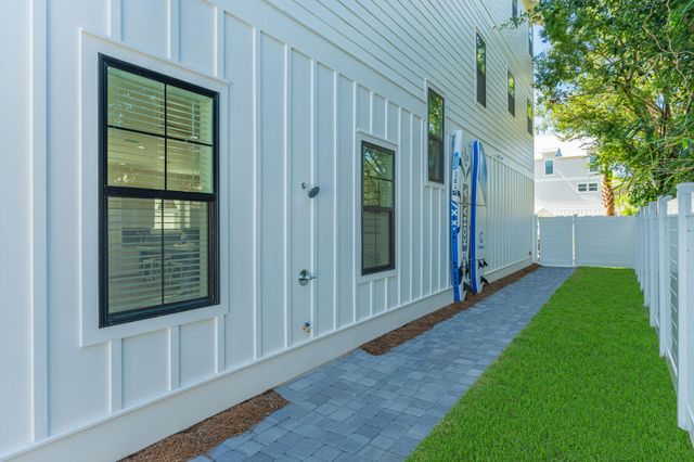 4553 Luke Avenue, Destin, FL 32541