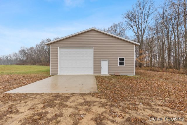 3905 Sunset View, Wayland, MI 49348