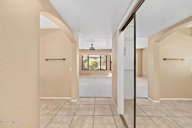 1029 E Rising Sun Drive, Oro Valley, AZ 85755