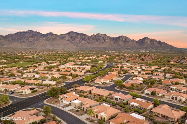 1029 E Rising Sun Drive, Oro Valley, AZ 85755