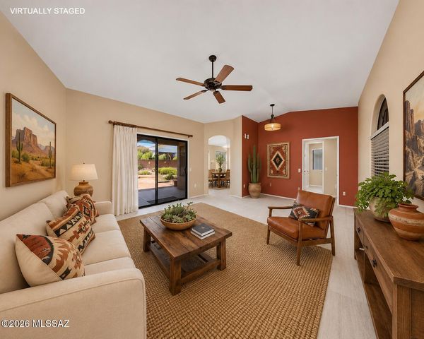 1029 E Rising Sun Drive, Oro Valley, AZ 85755
