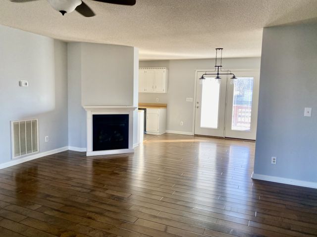 49 Thunder Ridge Ct, Mcminnville, TN 37110