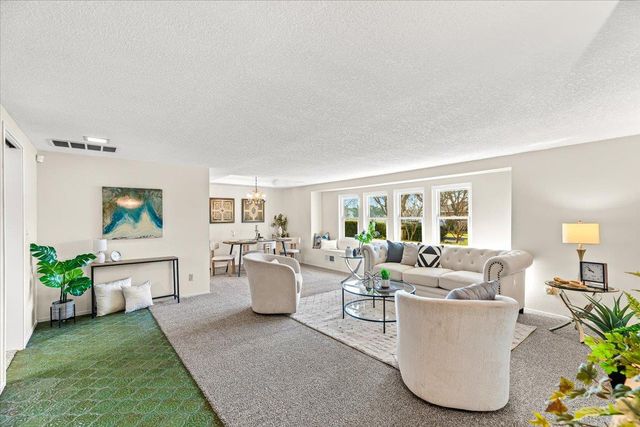 3724 Columbine Dr, Modesto, CA 95356