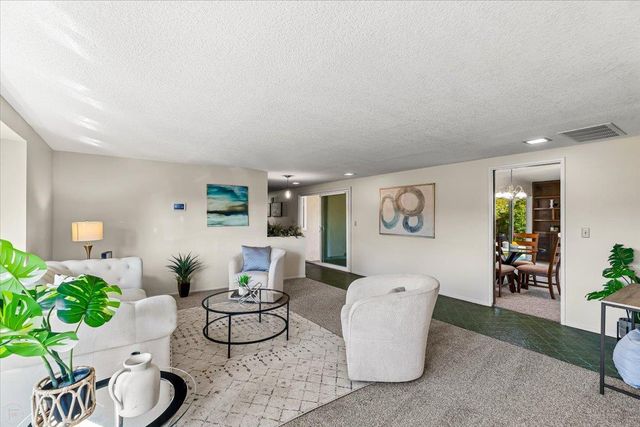 3724 Columbine Dr, Modesto, CA 95356