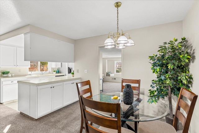 3724 Columbine Dr, Modesto, CA 95356