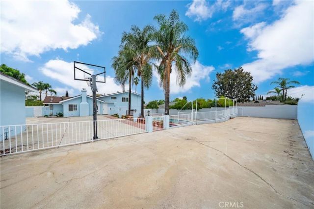 1623 N Vallejo Way, Upland, CA 91784