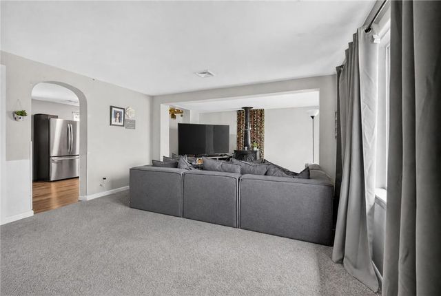 3123 Orefield Road, Allentown City, PA 18104