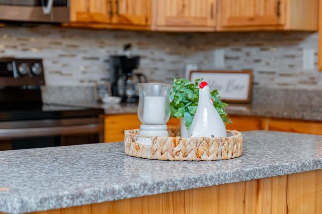 891 Hopkins Lane, Winchester, TN 37398