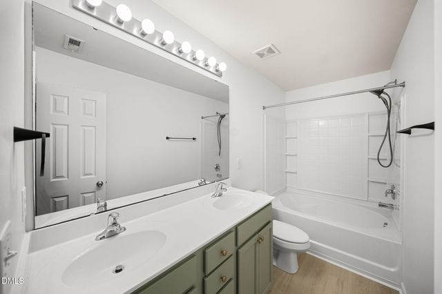 3015 Berkeley Springs Place, Raleigh, NC 27616