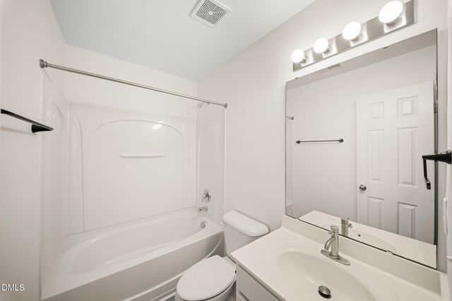 3015 Berkeley Springs Place, Raleigh, NC 27616