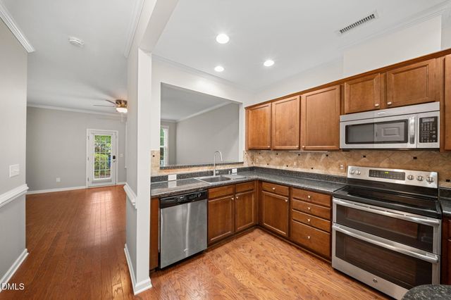 3015 Berkeley Springs Place, Raleigh, NC 27616