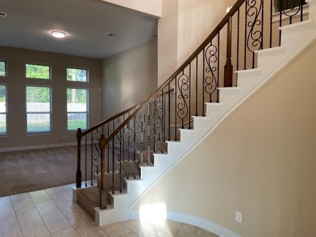 18231 Willow Edge Drive, Tomball, TX 77375