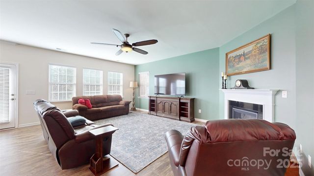 1909 Sapphire Meadow Drive, Fort Mill, SC 29715