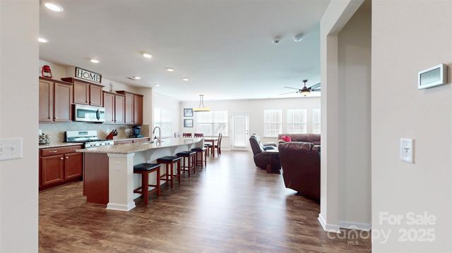 1909 Sapphire Meadow Drive, Fort Mill, SC 29715