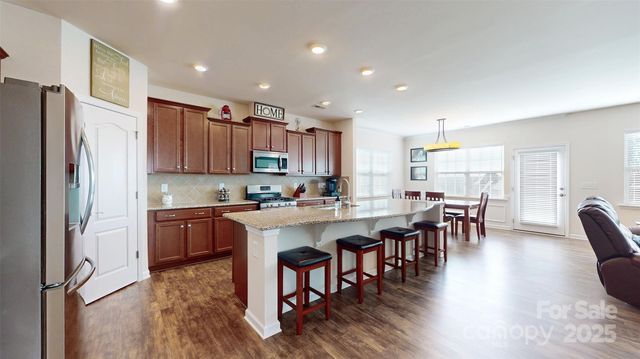 1909 Sapphire Meadow Drive, Fort Mill, SC 29715