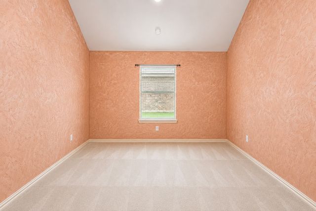 200 Chimney Rock Drive, Waxahachie, TX 75167