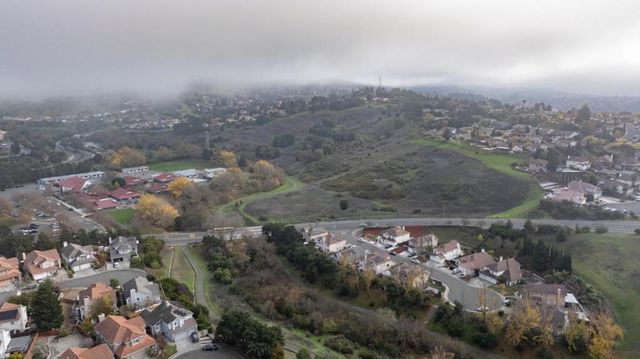 559 Topley Court, Vallejo, CA 94591