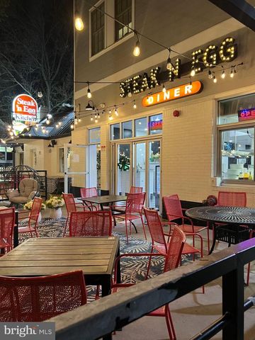 4700 WISCONSIN AVE NW, Washington, DC 20016