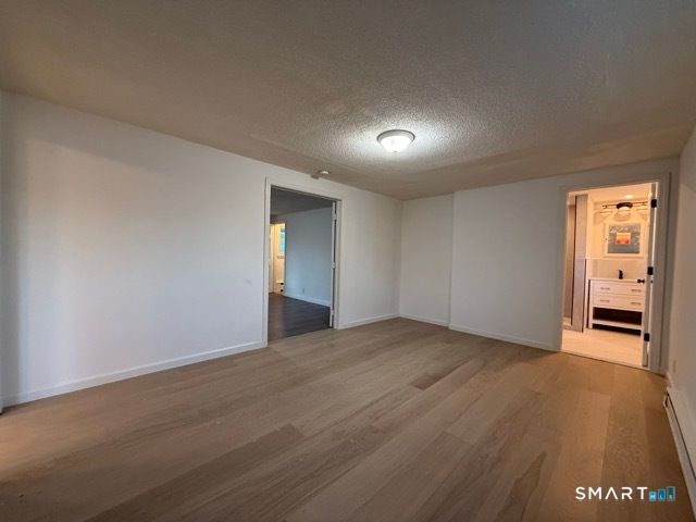 615 East Main Street, Meriden, CT 06450