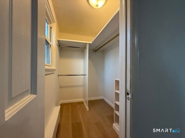 615 East Main Street, Meriden, CT 06450