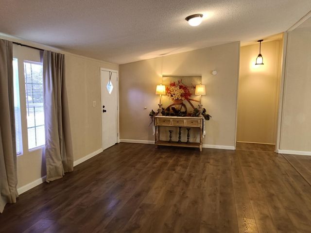 1834 CR 701, Cleburne, TX 76031