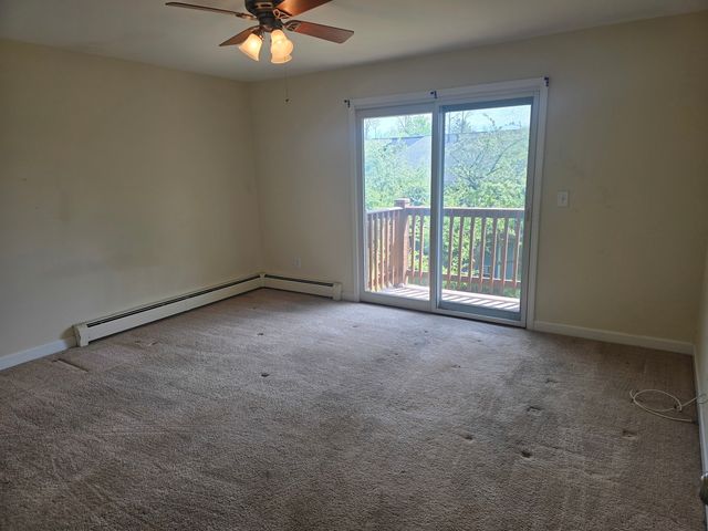 300 Opatrny Drive 222, Fox River Grove, IL 60021