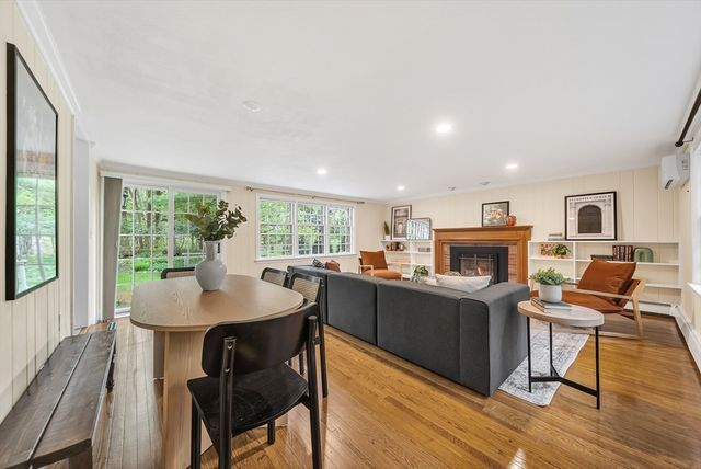 6 Brewster Rd, Wayland, MA 01778