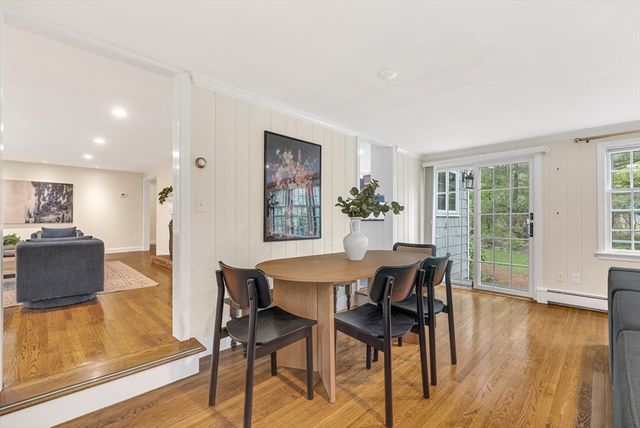 6 Brewster Rd, Wayland, MA 01778