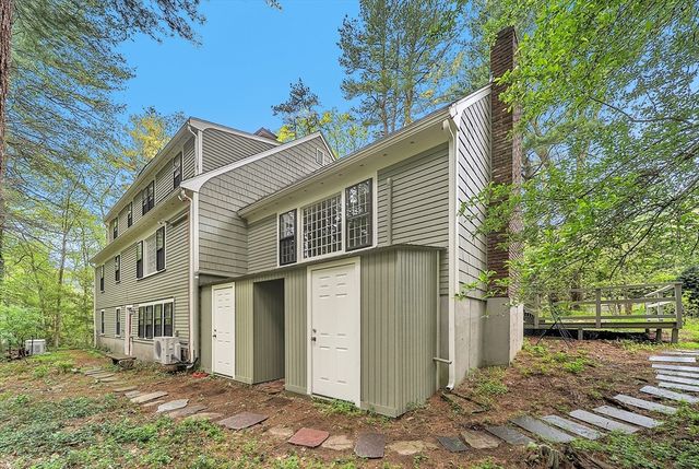 6 Brewster Rd, Wayland, MA 01778