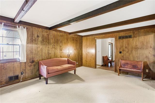 14818 E Covington Road, Independence, MO 64055