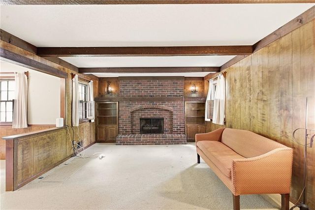 14818 E Covington Road, Independence, MO 64055