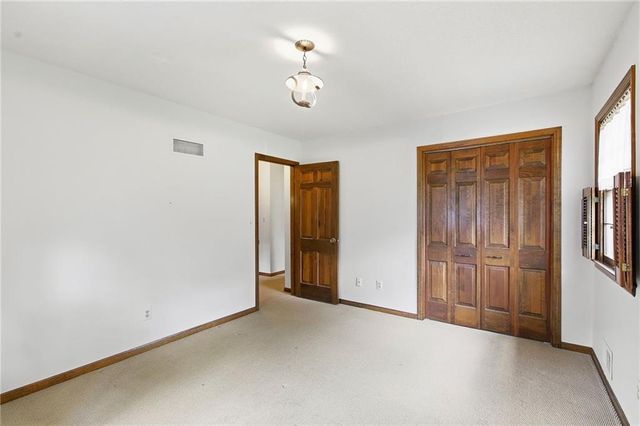 14818 E Covington Road, Independence, MO 64055