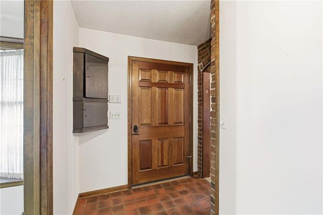14818 E Covington Road, Independence, MO 64055