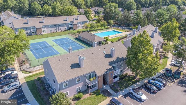 8304 TAMARRON DR, Plainsboro, NJ 08536