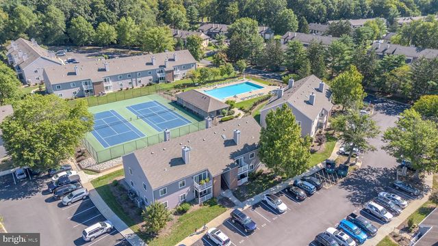 8304 TAMARRON DR, Plainsboro, NJ 08536