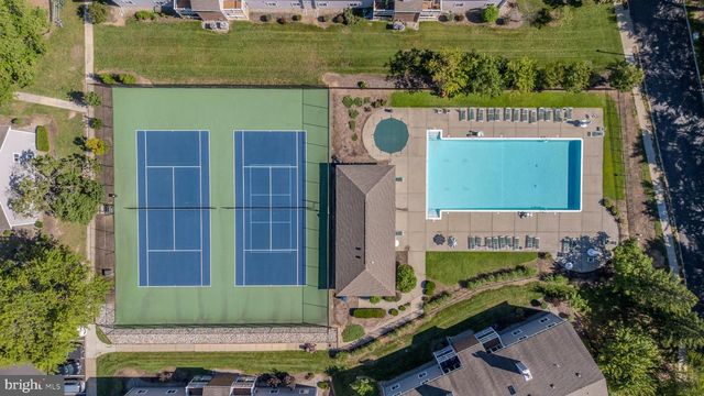8304 TAMARRON DR, Plainsboro, NJ 08536