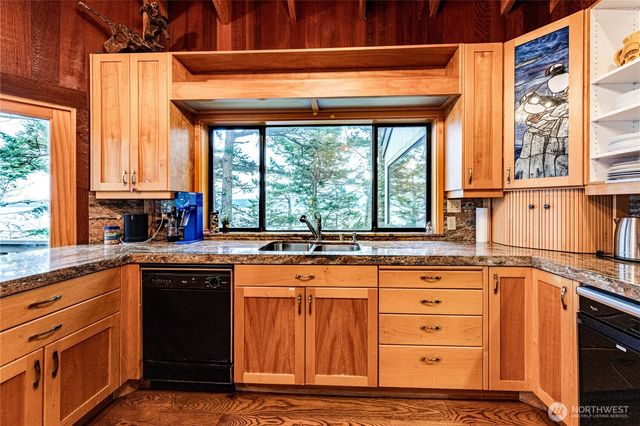 301 Discovery Way, Sequim, WA 98382