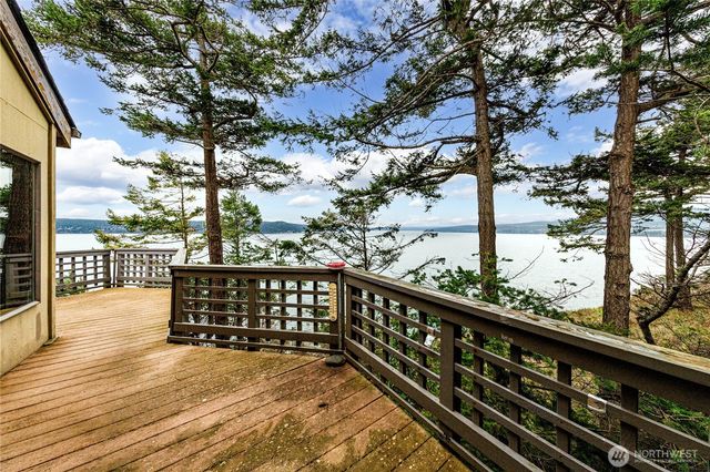 301 Discovery Way, Sequim, WA 98382