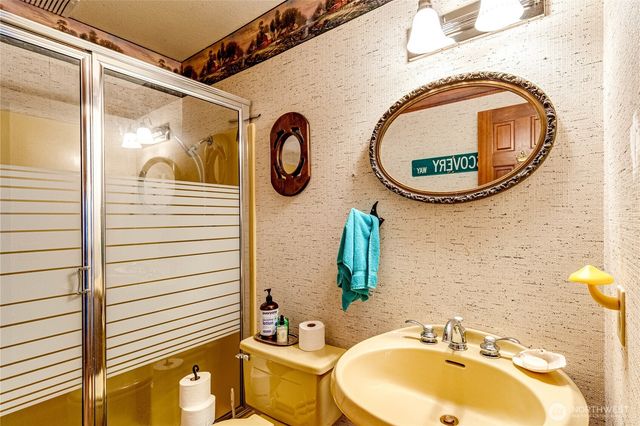 301 Discovery Way, Sequim, WA 98382