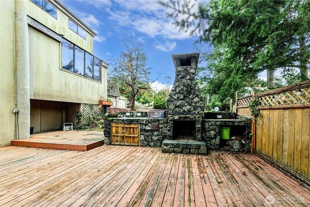 301 Discovery Way, Sequim, WA 98382