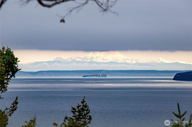 301 Discovery Way, Sequim, WA 98382