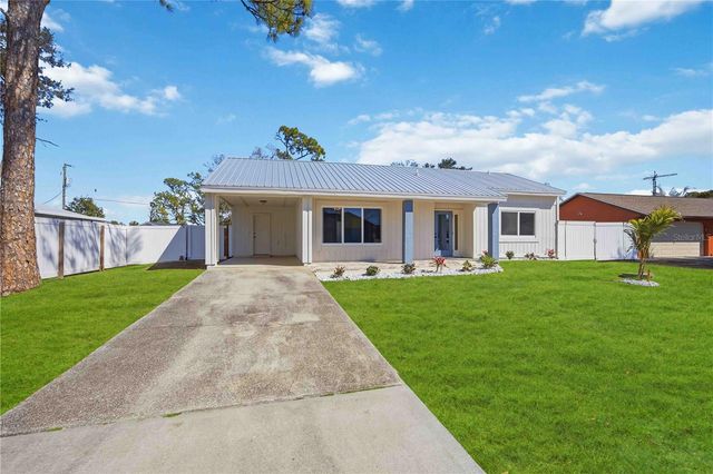 1302 EAGLE STREET, Port Charlotte, FL 33952